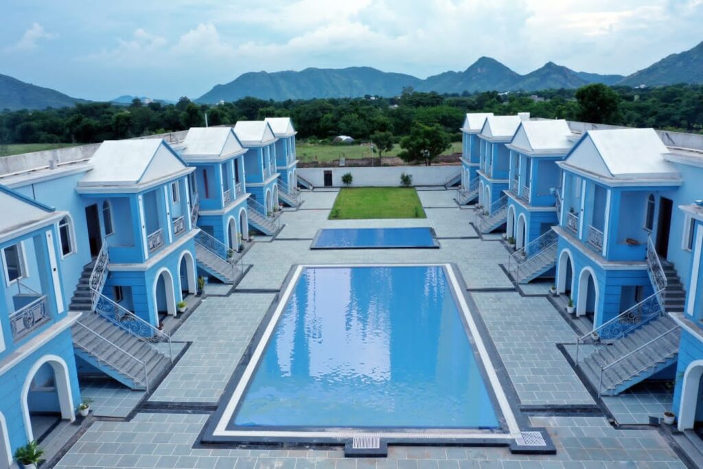 MD Valley resort for Pool party in Udaipur